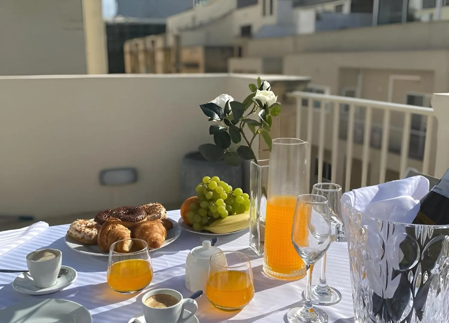 Sliema Cosy Penthouse With Bbq Apartment Malta